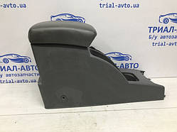 Подлокотник Chevrolet Lacetti J200 1.8 БЕНЗИН F18D3 2004 (б/у)