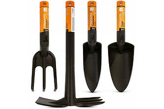 Набір садового інструменту FISKARS 4в1 (садові лопатки+садові кігті+садова сапа) PN0703011