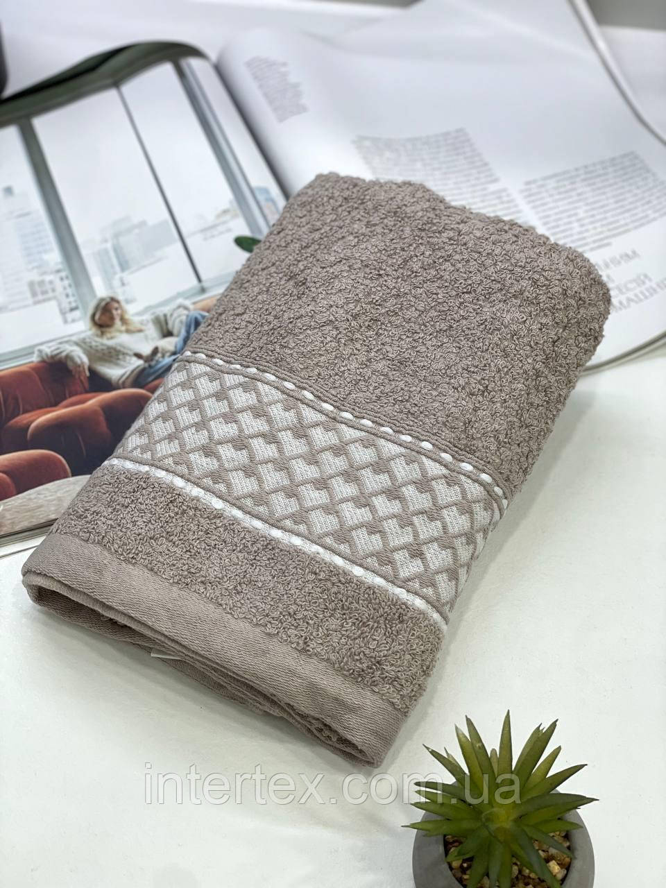 Рушник банний махровий Геометрія (бежевий) 140х70 см., фото 1