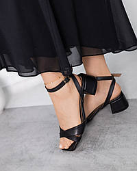 Жіночі босоніжки з натуральної шкіри чорні / Каблук 5 см
