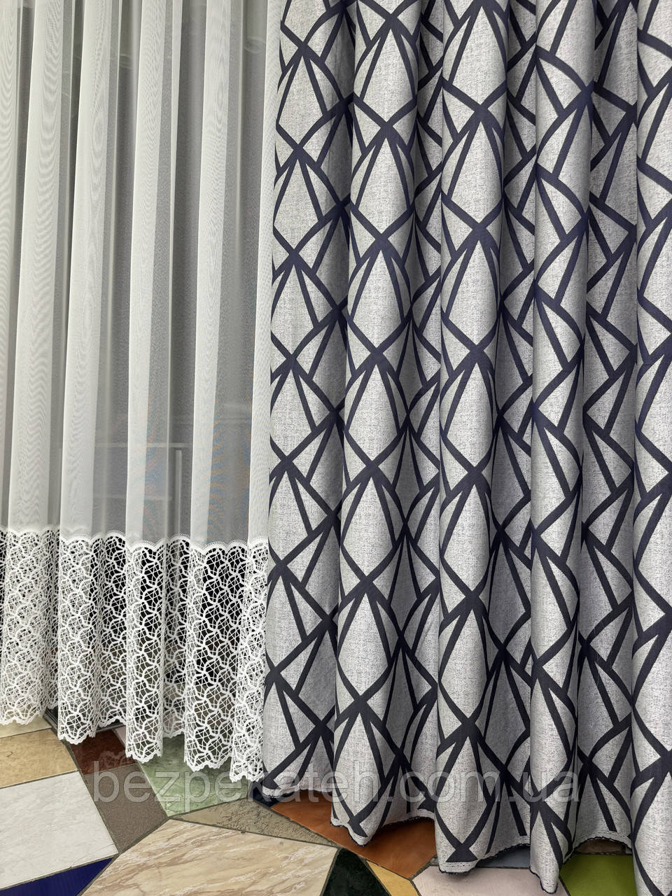 Сучасні сірі штори з геометричним абстрактним малюнком. Штори до залу, спальні, дитячої, фото 1