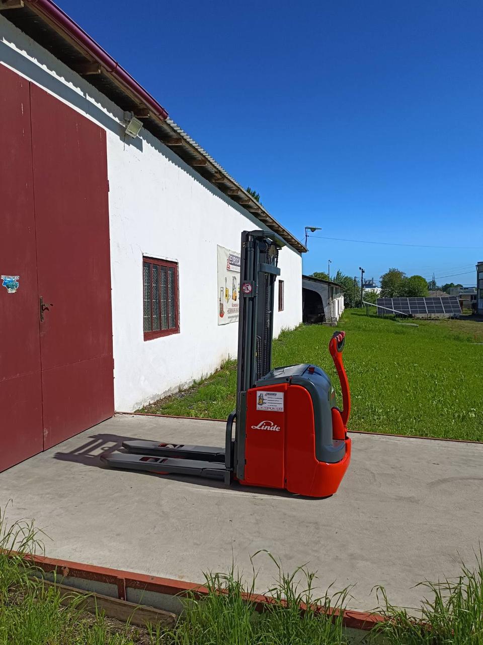 Б/У Штабелер електричний LINDE L 14 1,4т 4.25 м