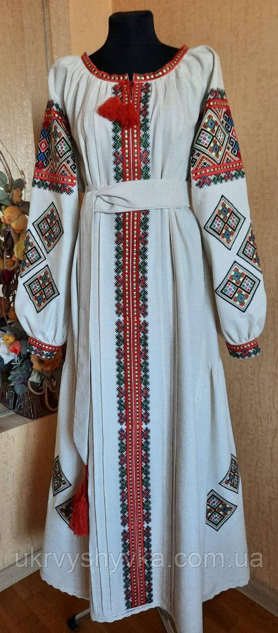 Вишукане та люксове вишите плаття "Закарпатське"