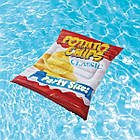 Надувний плотик 178x140 см для плавання та відпочинку на воді Пачка Чіпсів Intex 58776 Стильний надувний плотик, фото 7