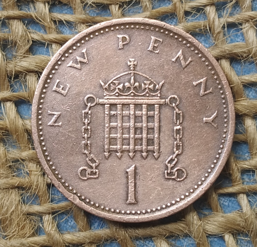 1 новий пеннi 1979 року. Велика Британiя