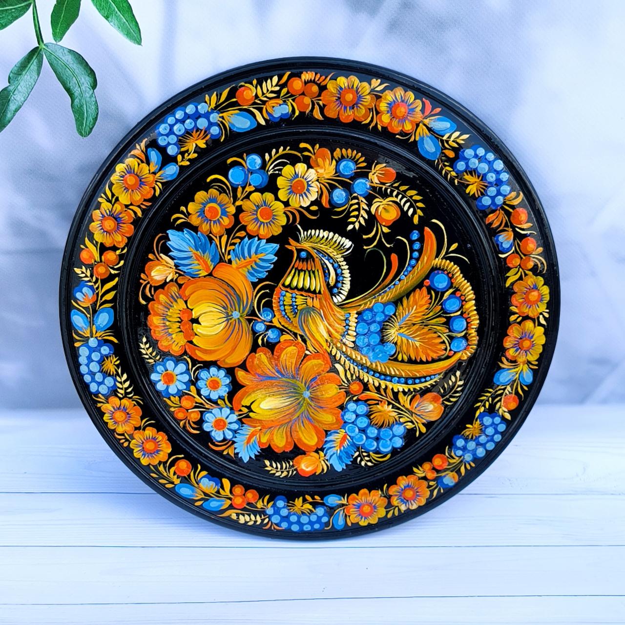 Дерев'яна тарілка 30 см з петриківським розписом "Патріотична", гарний подарунок у подарунковій коробці