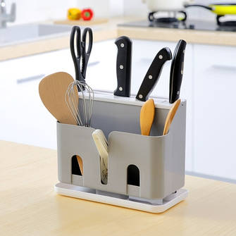 Кухонні набори та приладдя