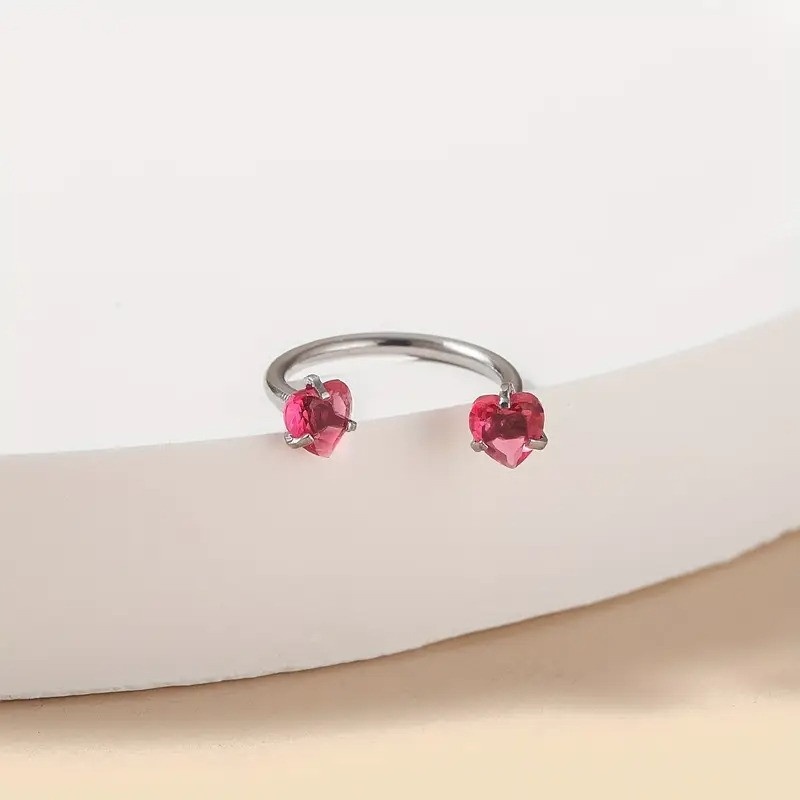 Срібляста сережка для пірсингу носа Liresmina Jewelry підкова з серцями з червоних кристалів LuxAurum034, фото 1