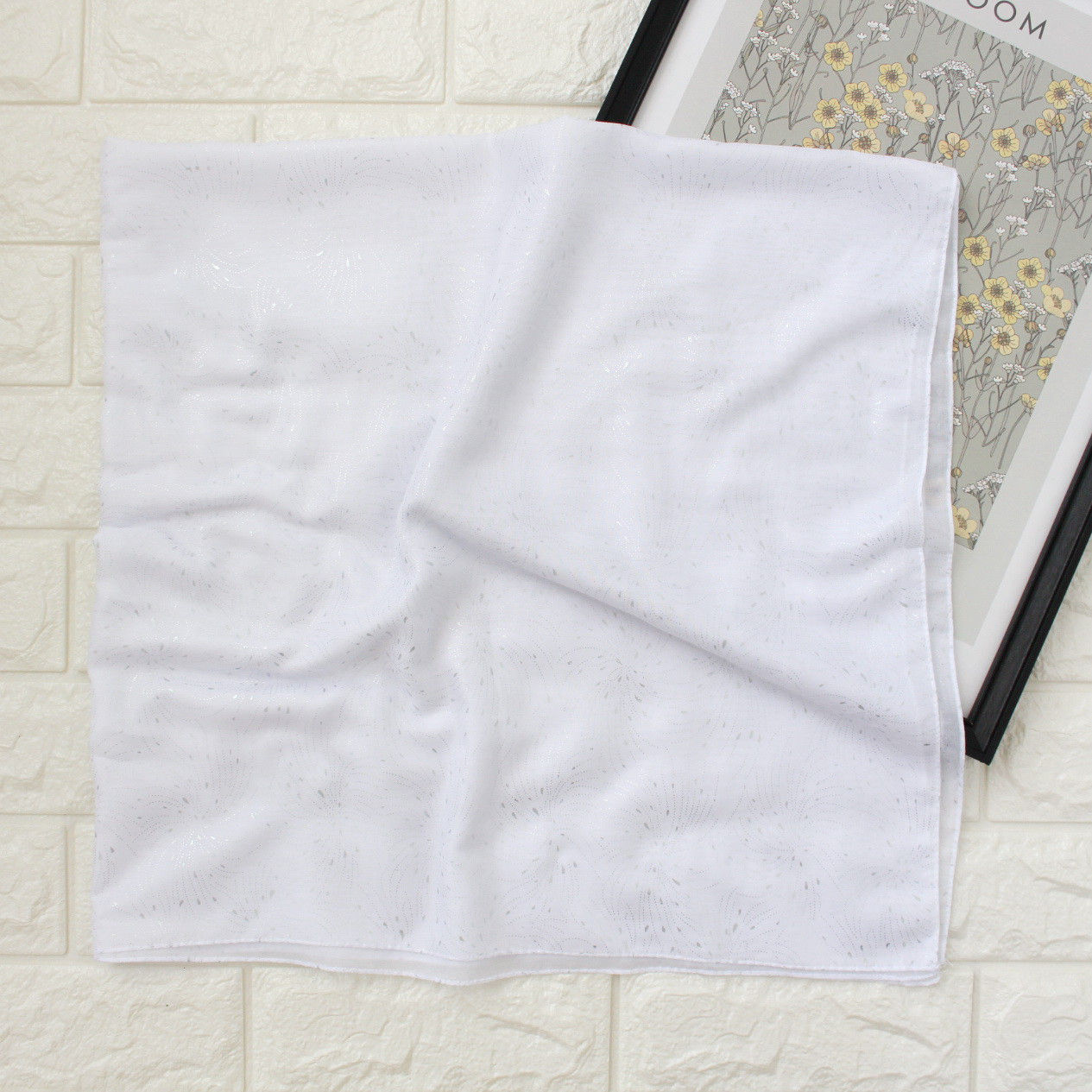 Хустка батистова з напиленням "Тамара" біла 332013, фото 1