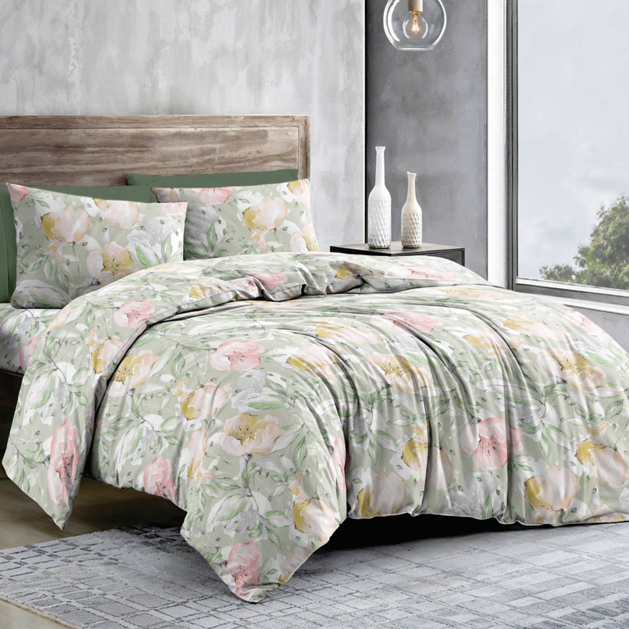 Простирадло 150х220 (Бязь) | Полуторне простирадло від виробника "Королева Ночі" | Квіти на м'ятному, фото 1