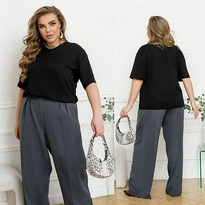 Базова однотонна жіноча футболка великого розміру батал вільного крою 46-68