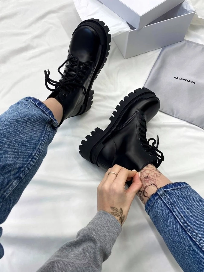 Balenciaga Strike Lace-up Boot Black fur( (еврозима) БРАК, фото 1