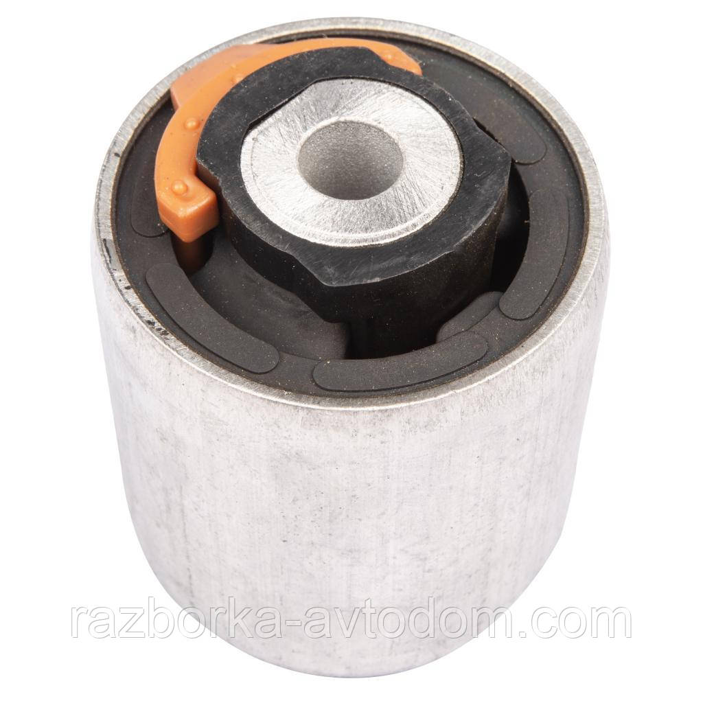 Сайлентблок переднього важеля ниж Raiso (Швеція)VW Passat B5 Variant,Фольксваген Пасат Б5#RL-4D083AB UAZHYIY17, фото 1