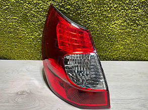 Ліхтар лівий стоп на Renault Scenic 2 (Ріно Сценик 2) 2006 - 2009 607287E стоп новий 8200474328 551-1971L-UE