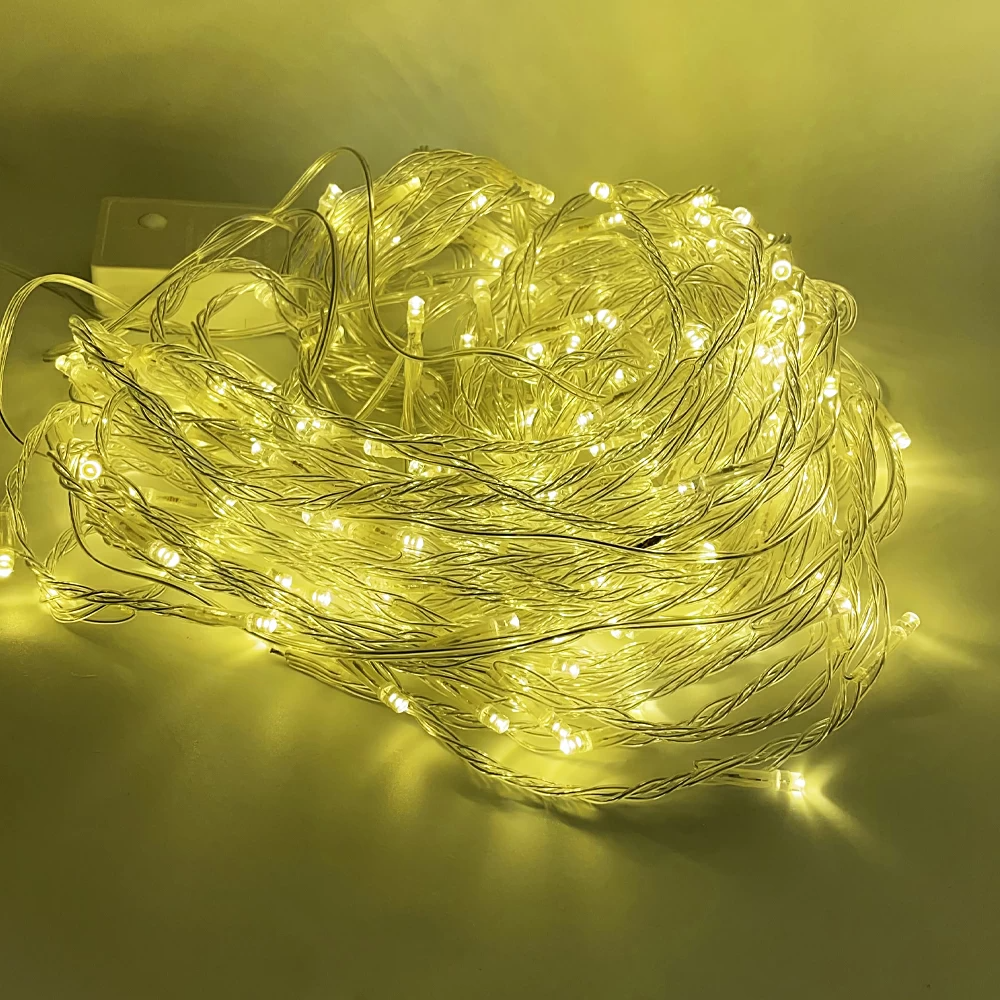 LED гірлянда-штора з ефектом водоспаду 2х2м 192LED жовте світло IP20 Lebron