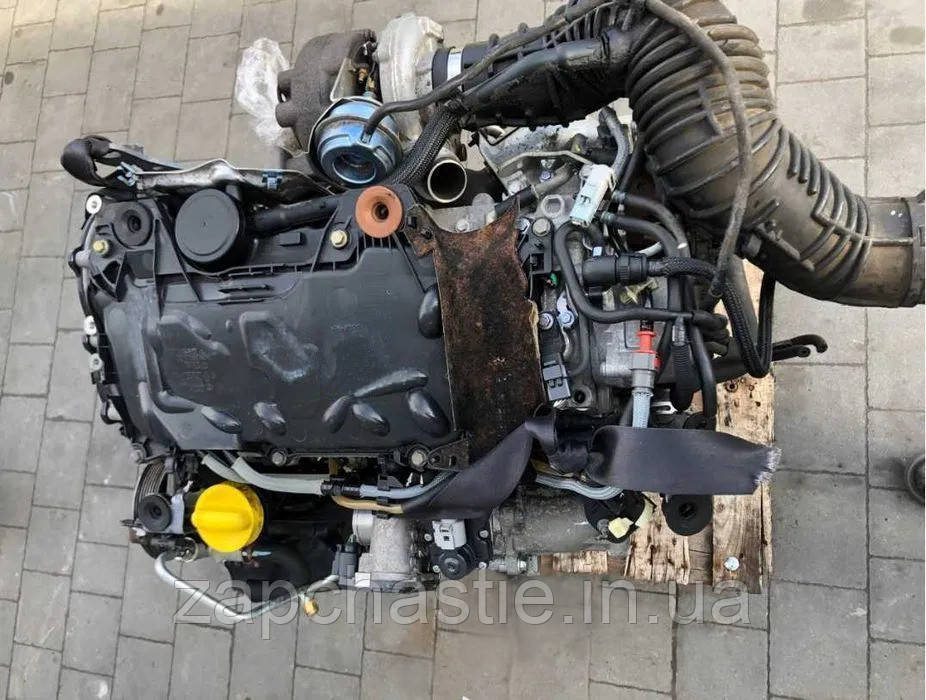 M9R782 Двигун