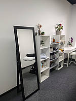 Дзеркало підлогове з ніжкою в повний ріст велике 170x70 ростове в чорній рамі на підставці
