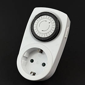 Розетки з таймером