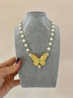 Підвіска коротка Діор перли позолота 18 К/чокер перлинний із золотим метеликом