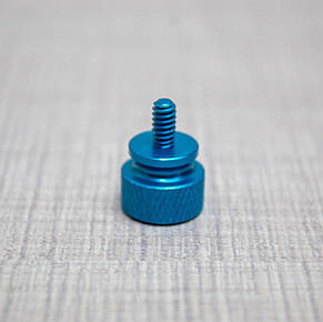 Гвинт кріплення корпусний #6-32, 6 мм, безінструментальний, алюміній, 4 шт, голубий, фото 2