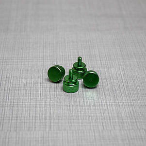 Гвинт кріплення корпусний #6-32, 6 мм, безінструментальний, алюміній, 4 шт, зелений, фото 1