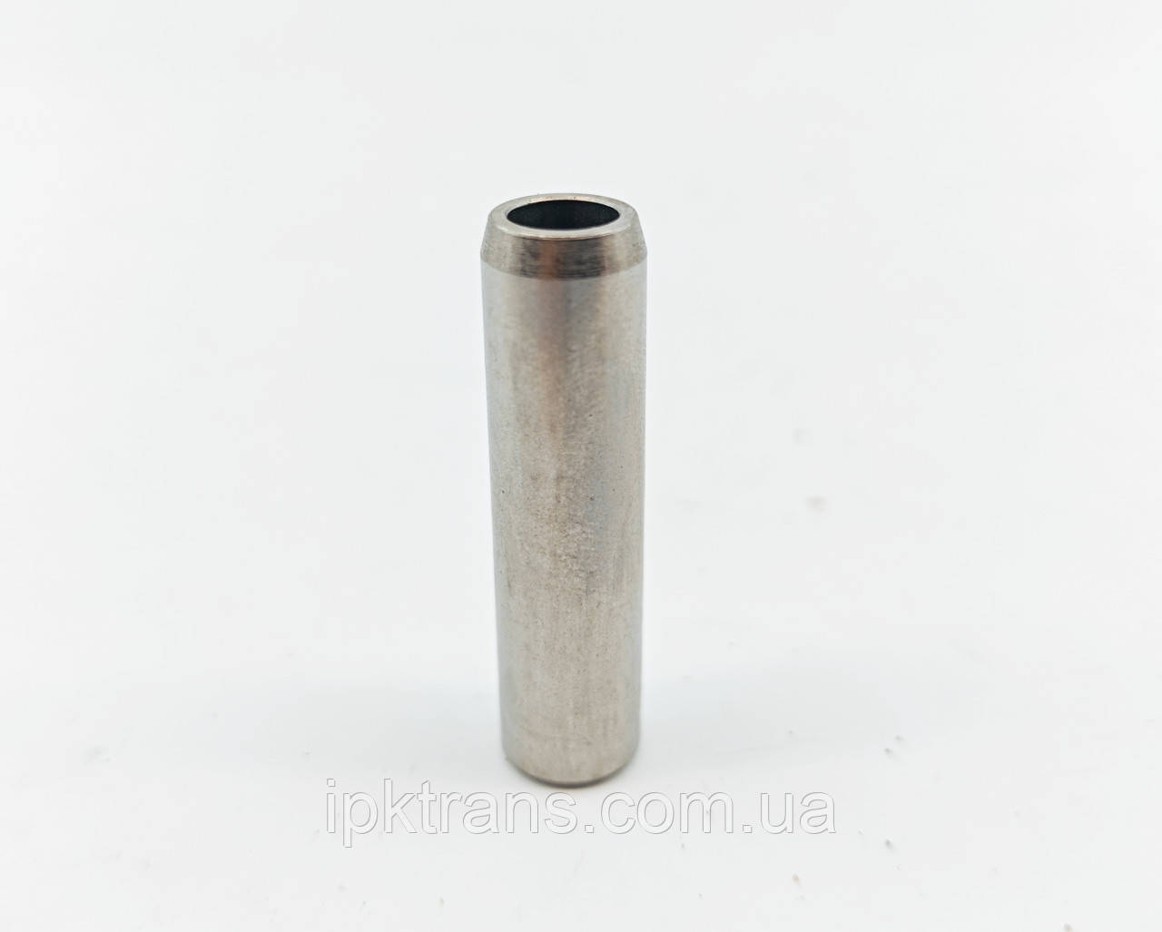 Втулка направляюча клапана двигуна Nissan TD27, QD32, TD42 № A-13212-54T01, A1321254T01