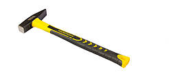 Молоток слюсарний MASTERTOOL 300 г HRC 50 ручка фібергласова 305 мм 02-0803