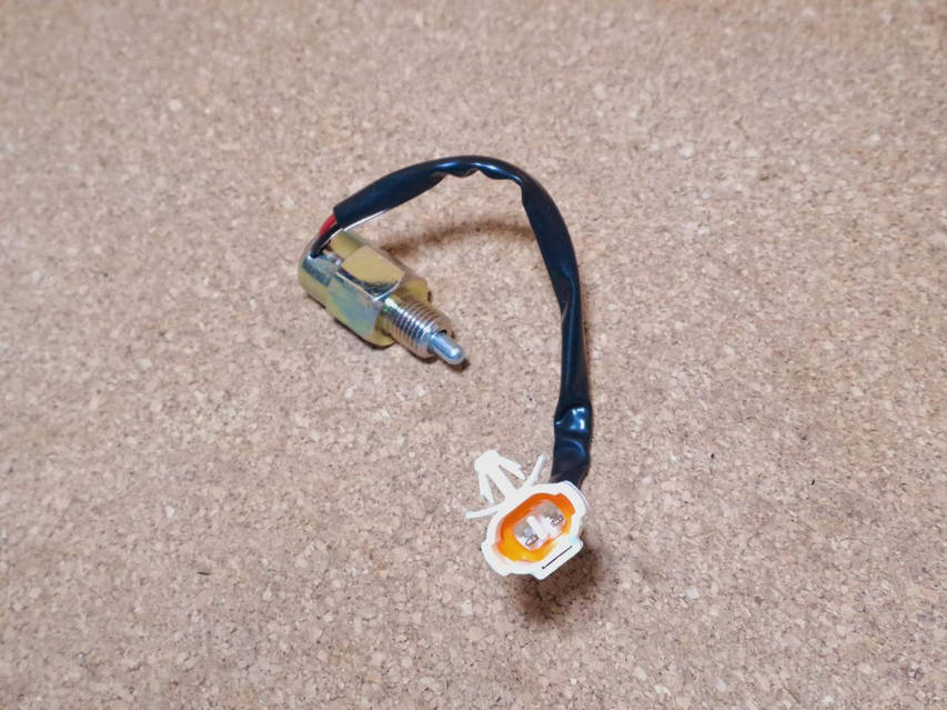 Датчик заднего хода на коробке передач (бензин) ZX Landmark