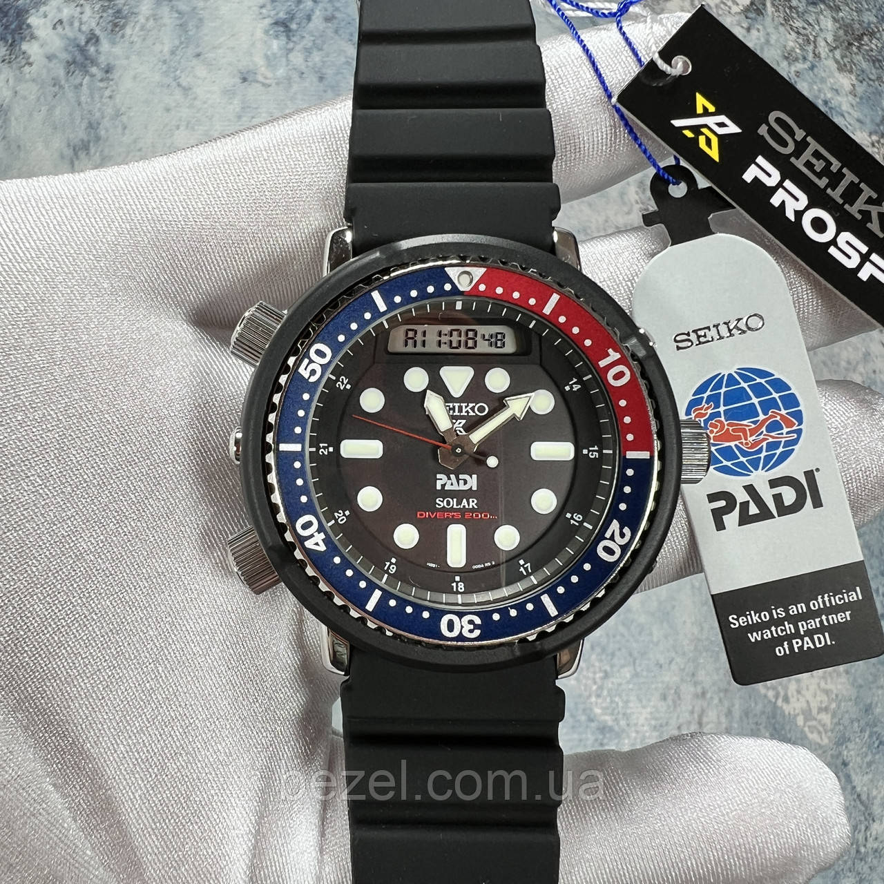 Чоловічий годинник Seiko Prospex Arnie SNJ027P1 PADI Divers Solar