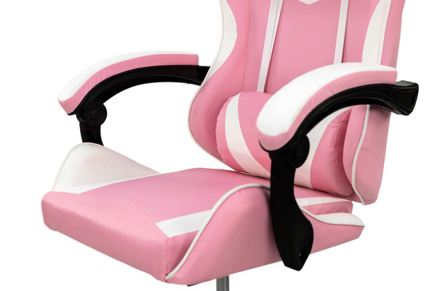 Розовое геймерское кресло с белыми вставками и высокой спинкой Геймерское кресло розового цвета с белыми вставками, высокая спинка, подлокотники, экокожа