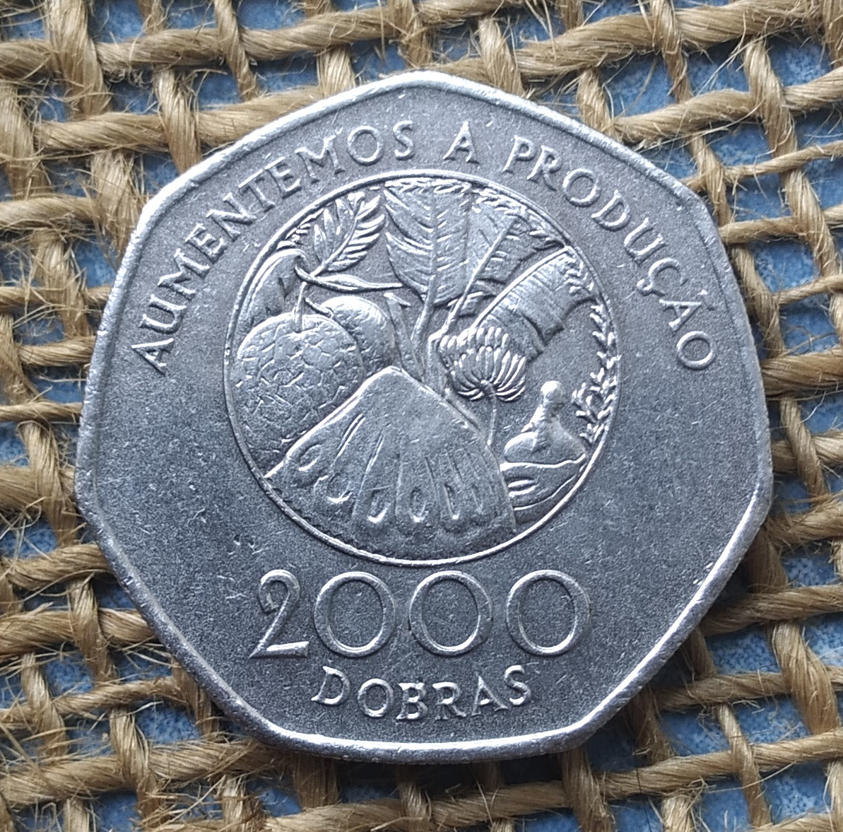 2000 добр 1997 року. Сан-Томе і Принсіпі, фото 1