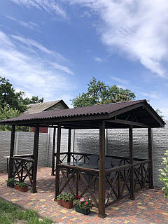 Дерев'яна альтанка 4 на 3 м, розбірна (на 14-16 осіб)