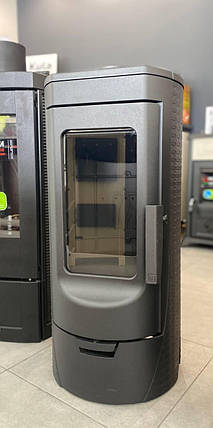 Опалювальна чавунна піч камінофен на дровах з подвійним допалом, буржуйка для будинку Plamen TARA чорна, фото 1