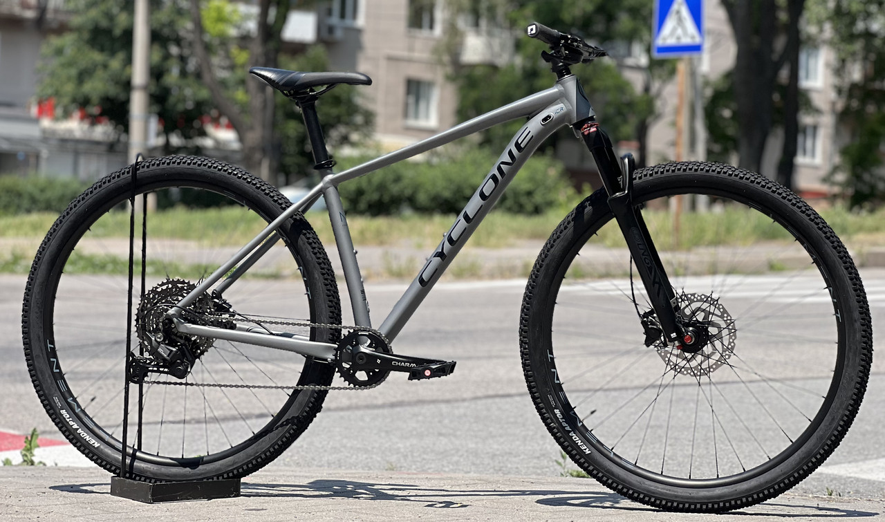 Велосипед гірський спортивний 29" CYCLONE SX сірий на зріст 180-190 см