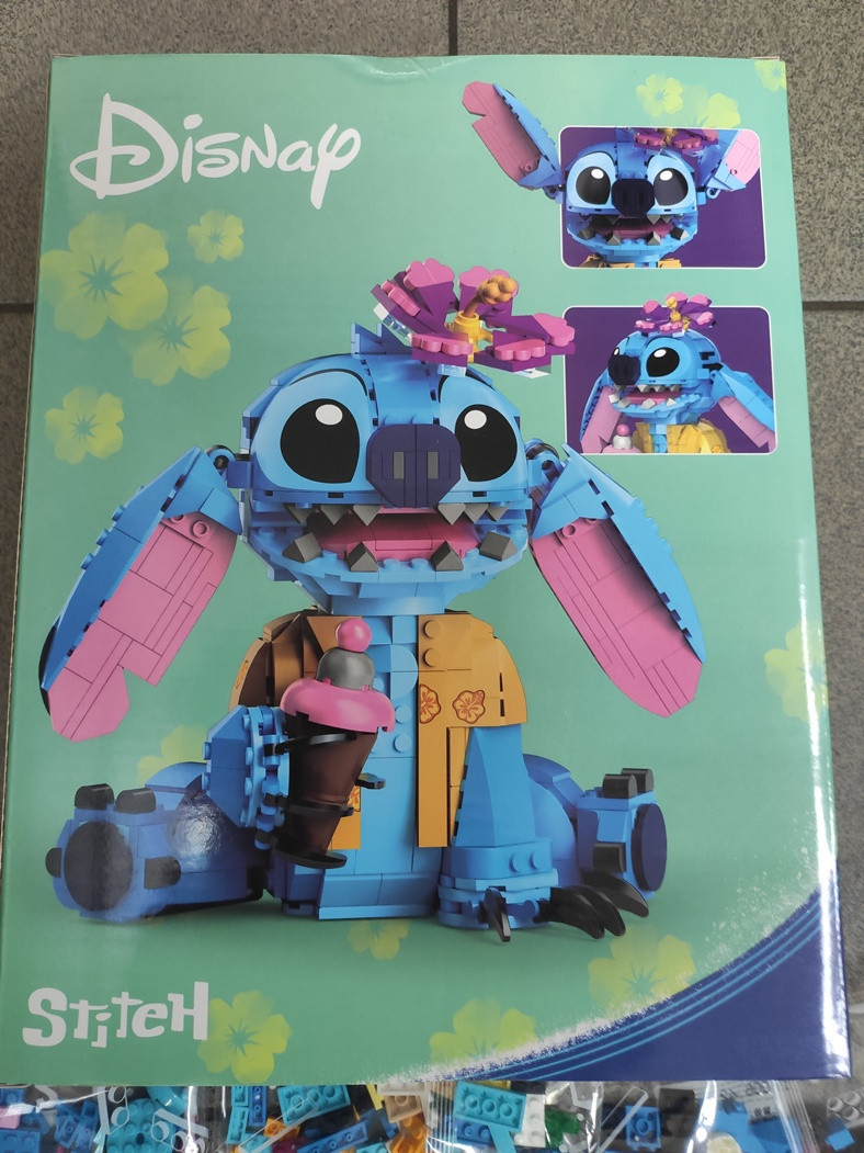 НОВИЙ Коструктор Дисней Стич з морозивом на 744 деталей в коробці як ЛЕГО LEGO 43249 Лило и Стич Disney Stitch 744 pcs, фото 1