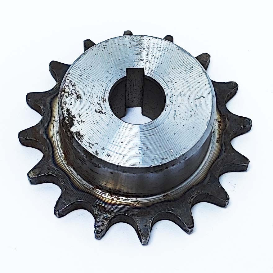 Зірка приводна 428 крок 16 зубців вал 15 мм