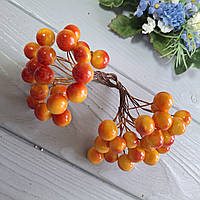 Ягоди гладкі 10 мм жовті з червоним бочком