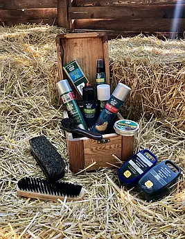 Набір для догляду за взуттям Tradigo Giovanni 12 предметів