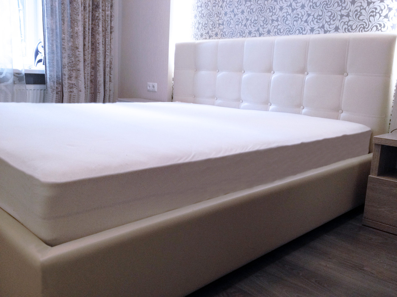 Двоспальне Ліжко Scarlett 160*200 з підйомним механізмом з м'яким прошитим узголів'ям на замовлення в Одесі