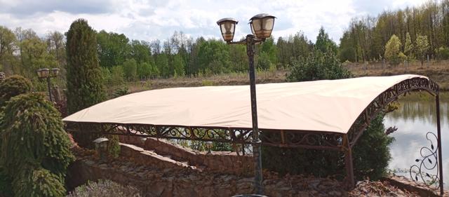 тент на навіс на море южний