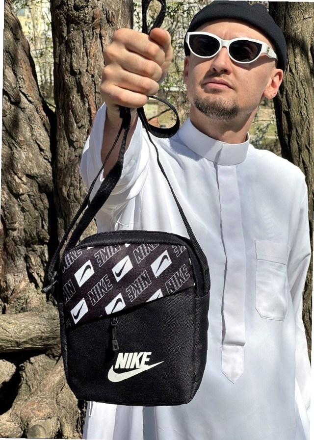 барсетка чоловіча на кожен день