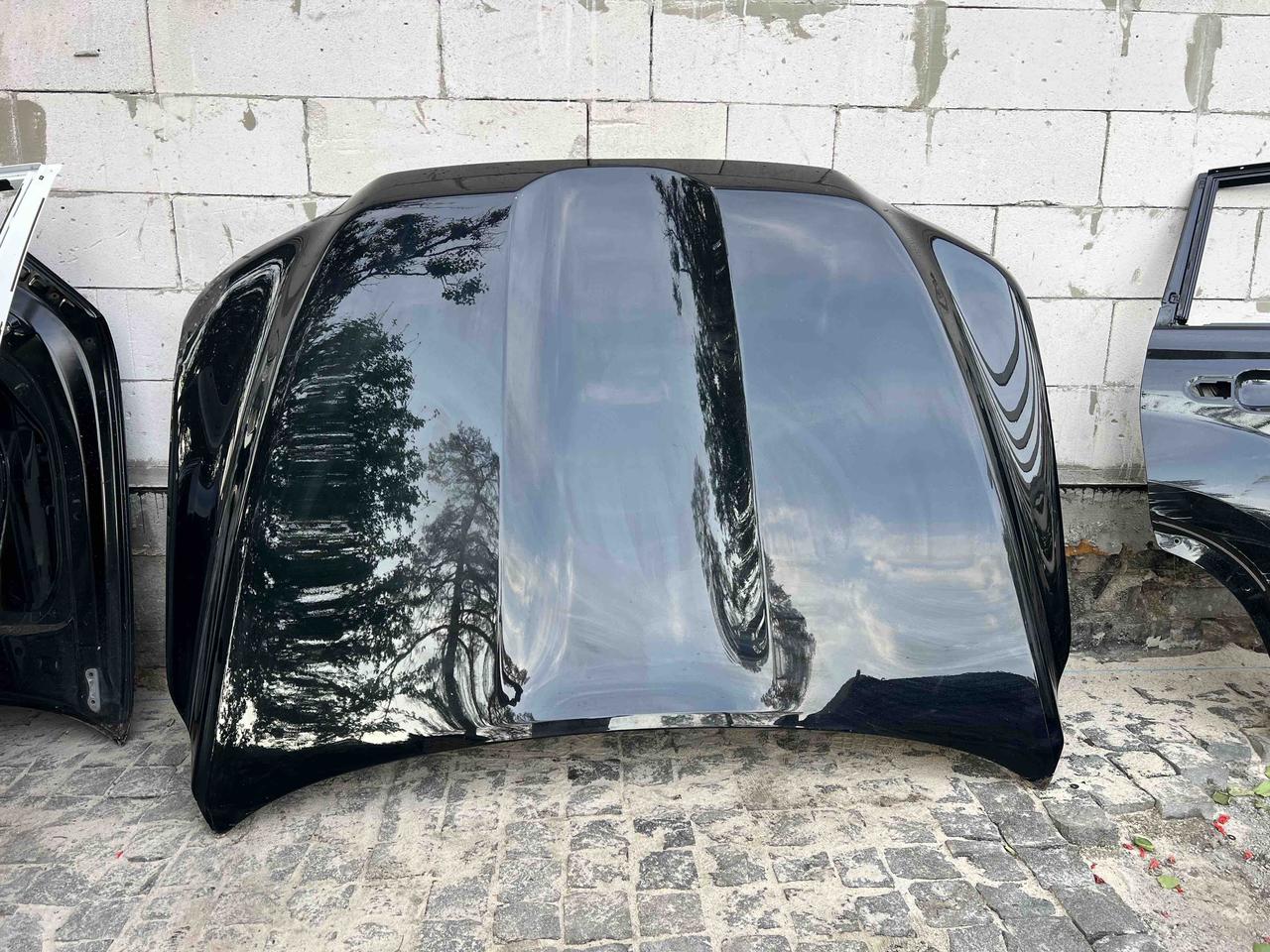 Капот Toyota Land Cruiser 300 Тойота Ленд Крузер 300 5330160720  незначна притертість виправлена ( на фото), оригінал бу, фото 1