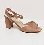 Жіночі босоніжки замшеві бежеві на підборах розмір 38, фото 2