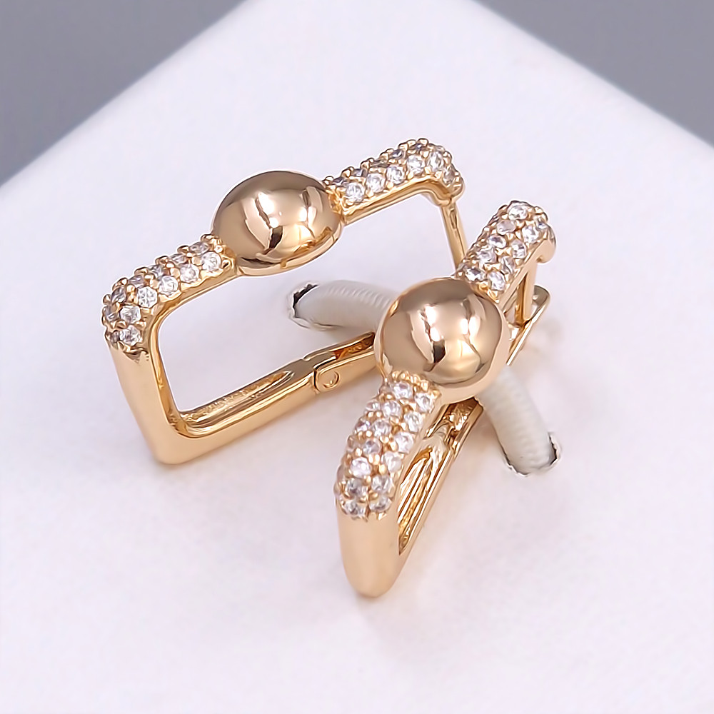 Сережки. Медичний сплав