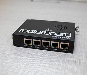 Маршрутизатор (роутер) MikroTik RouterBOARD RB450G