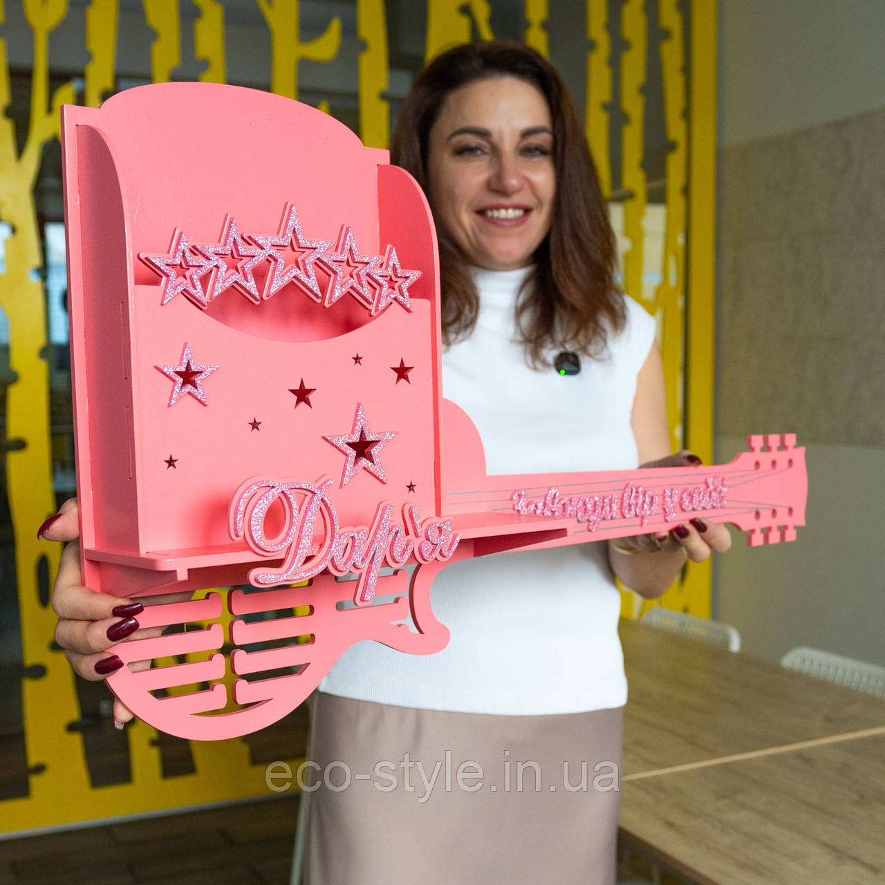 Медальниця в формі гітари, тримач для медалей, холдер для медалей. Гітара, фото 1