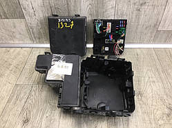 Блок запобіжників моторний відсік NISSAN QASHQAI/ROGUE SPORT 14- 284B7-5NA0B