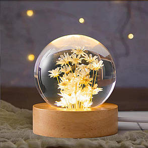 Настільний нічник з натуральною квіткою білою ромашкою "Yellow daisy" у прозорій кулі, фото 3