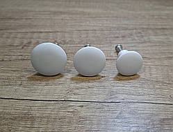 Ручка кнопка-гудзик на меблеві дверцята біла фарбована GG10 White - 30мм