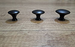 Меблева ручка кнопка-гудзик чорна фарбована GG10 Black - 30мм